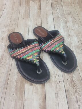 The Sak Mendocino Crochet Flip Flop Sandals Geometric Print Size 6